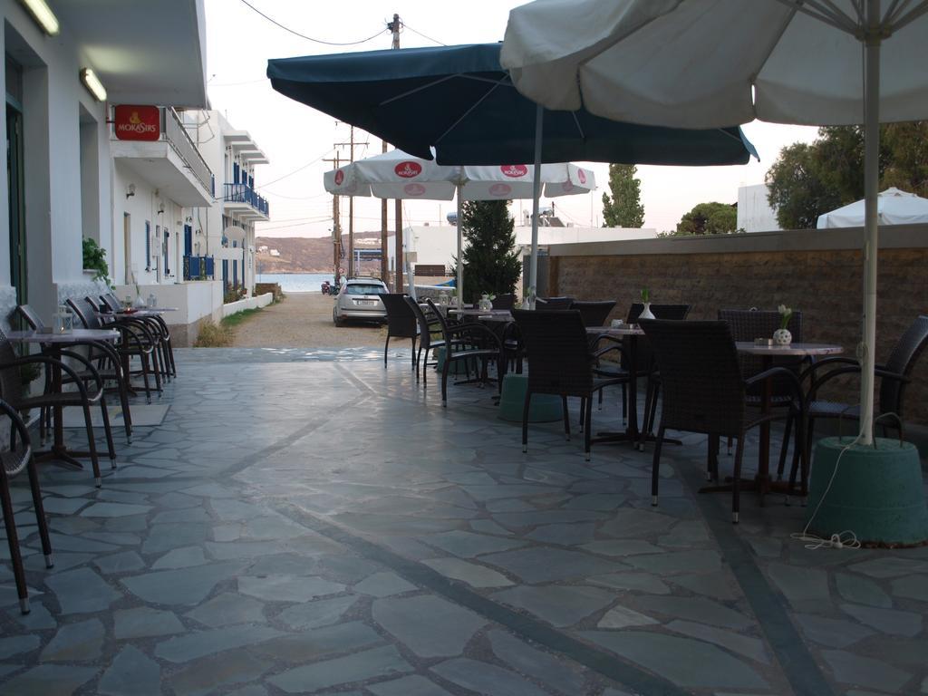 Serifos Beach Hotel Livadi  Extérieur photo